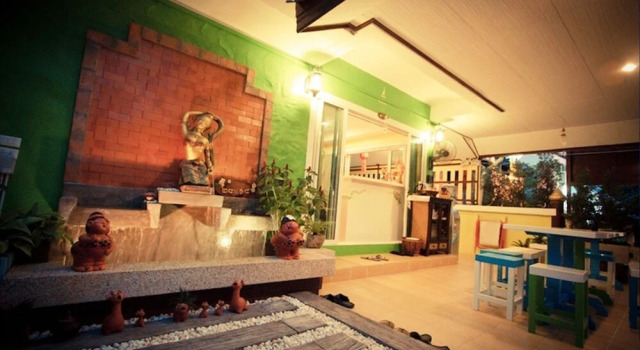 Baan Baramee House