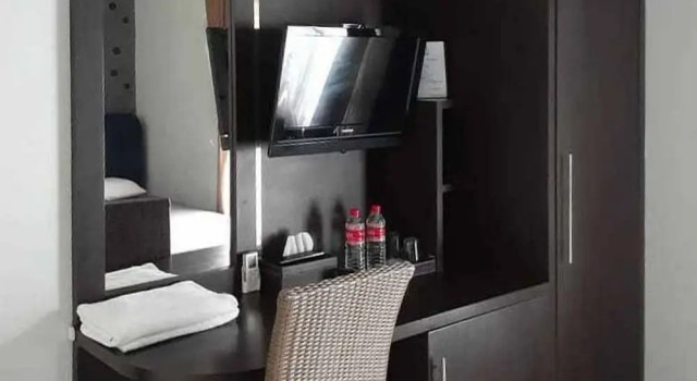 Двухместный номер Premium RedDoorz near Pantai Panjang Bengkulu 2