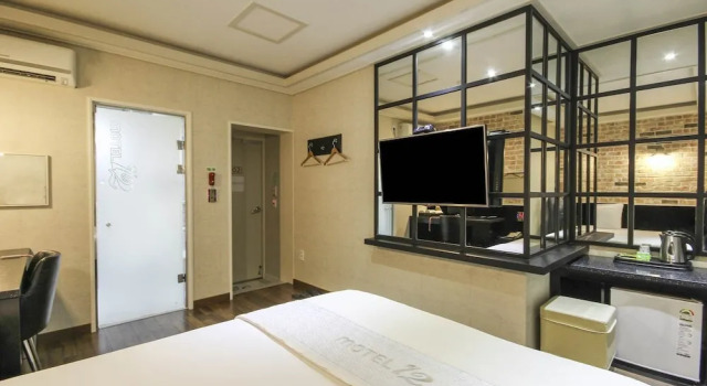 Номер Comfort Twelve Motel