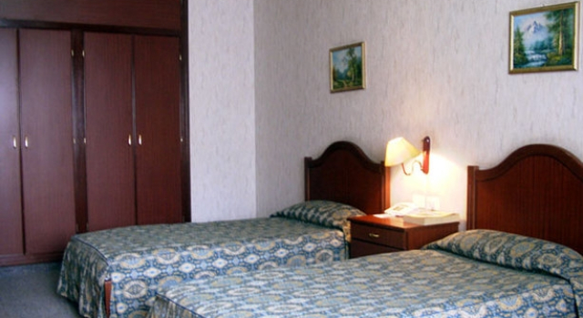 Planet Hotel