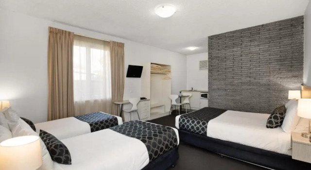Семейный номер Deluxe Adelaide Road Motor Lodge