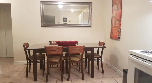 Апартаменты Three-Bedroom Apartment Sweet #6 by Amazing Property Rentals