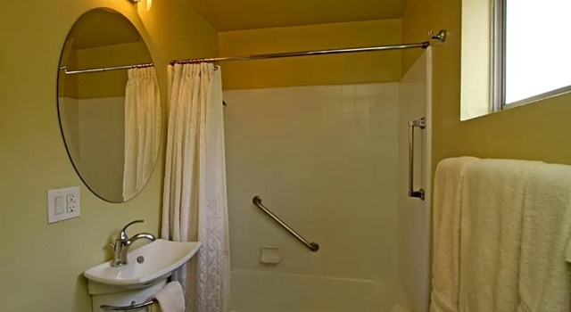 Шестиместный номер Standard Lido Palms Resort and Spa