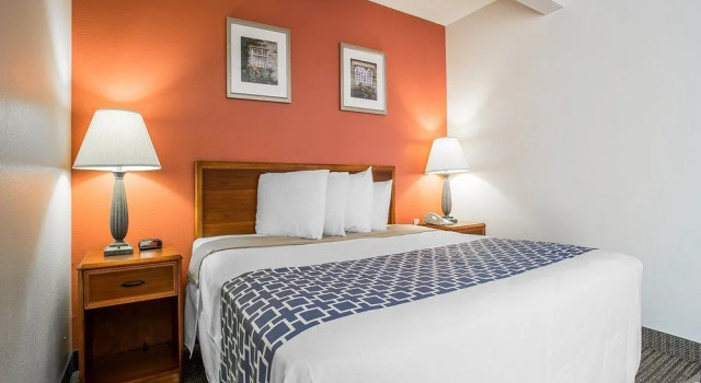 Suburban Extended Stay Hotel, Забронировать Отель Колумбия Congaree National Park, рядом с Ботанический сад Ривербэнкс