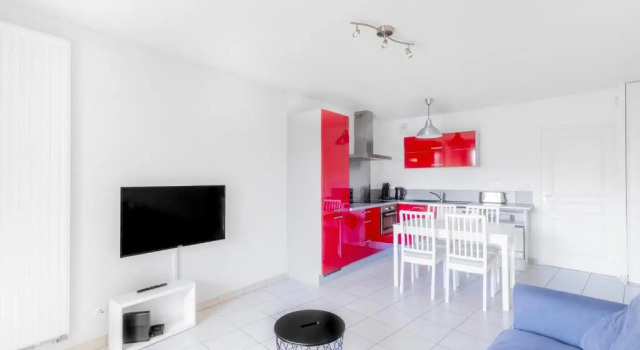 Nice 2 bedroom with garage and terrace - Dodo et Tartine, Забронировать Отель Ла-Сен-сюр-Мер Var coast