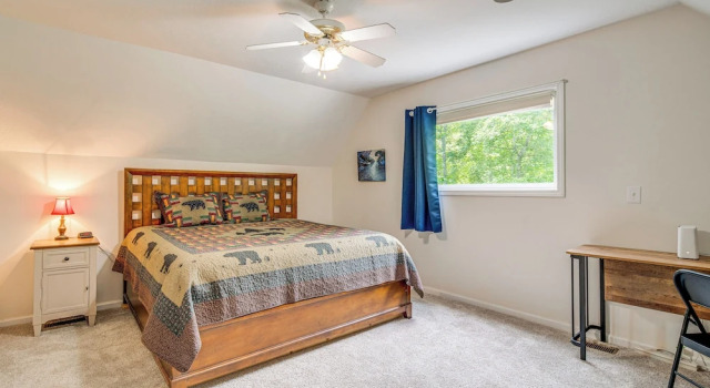 Lake Lure Mountain Retreat w/ Fire Pit & Gas Grill, Забронировать Отель Отели Лейк-Лур 3 звезды, 3*