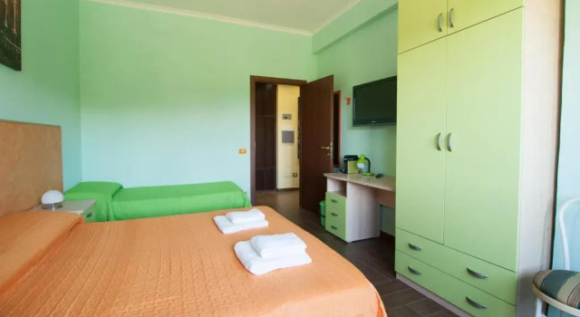 World Wide Bed - Prenestino, Prenota Affittacamere Prenestino Roma