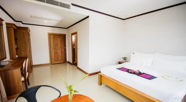 Двухместный номер Deluxe Sisombat Plaza Hotel