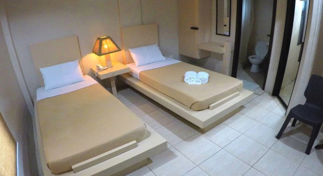 Hotel Joselina - Main, Reservar Hotel Tuguegarao 