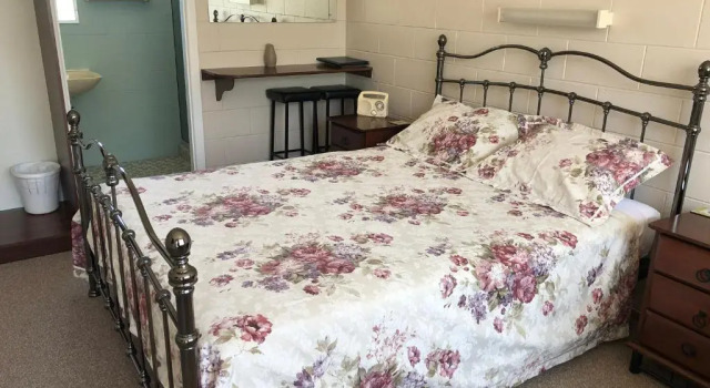 Номер Standard ALPINE COUNTRY MOTEL 4mile