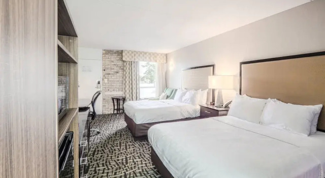 Четырёхместный номер Standard Clarion Pointe Winston – Salem Downtown