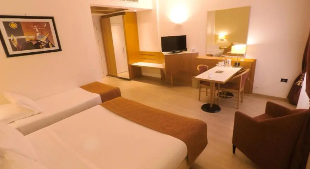 Трёхместный номер Standard Best Western Mirage Hotel Fiera