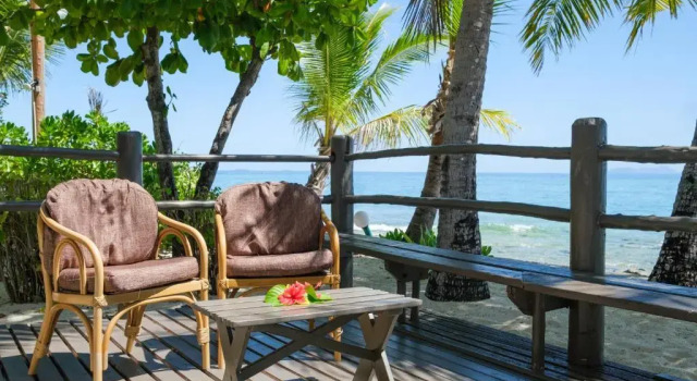Deluxe Bungalow Beachcomber Island Resort