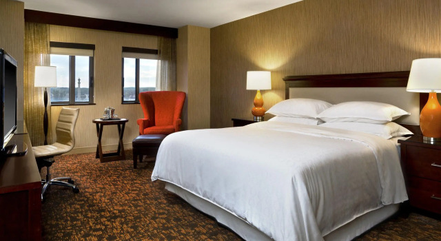 Sheraton Springfield Monarch Place Hotel