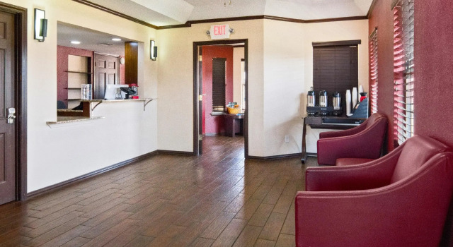Rodeway Inn Waco Downtown near University