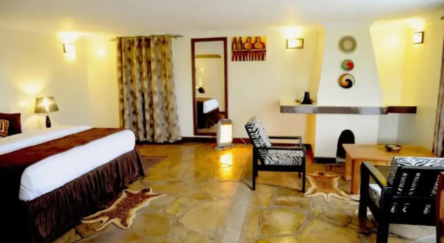 Da Vinci Gorilla Lodge