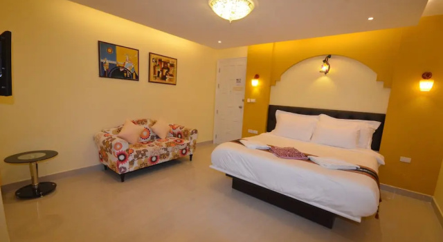Номер Standard с балконом и с видом на бассейн Pearl By The Sea Resort