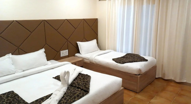 Трёхместный номер Deluxe Grand Kodai SR Inn