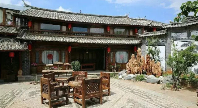 Lijiang Guan Shan Yue Na Xi Style Inn