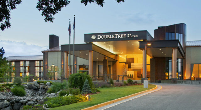 DoubleTree by Hilton Denver Tech, Book Hotel Hoteller i Denver Tech Center med pool, Swimmingpool