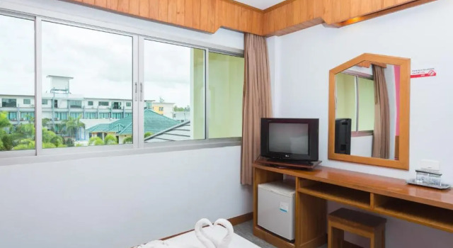 Двухместный номер Standard Riverside Hotel