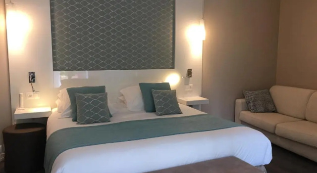 Номер Superior Hotel Molière