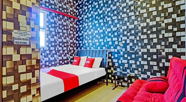 Suite De lujo RedDoorz near Alun Alun Batu