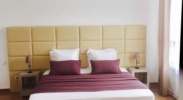 Pensao Entre Nòs, Prenota Hotel Tarrafal 