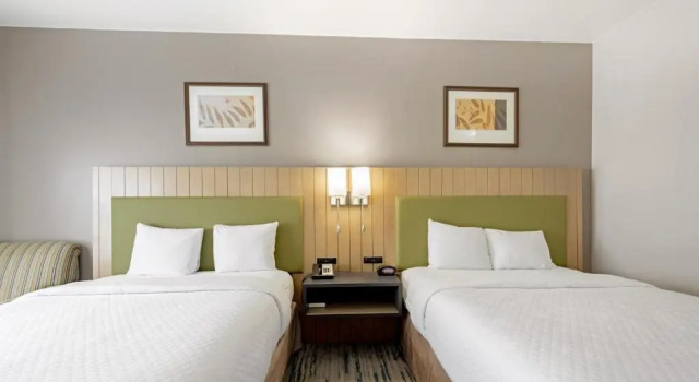 Четырёхместный номер Standard SureStay by Best Western Lewisville Dallas