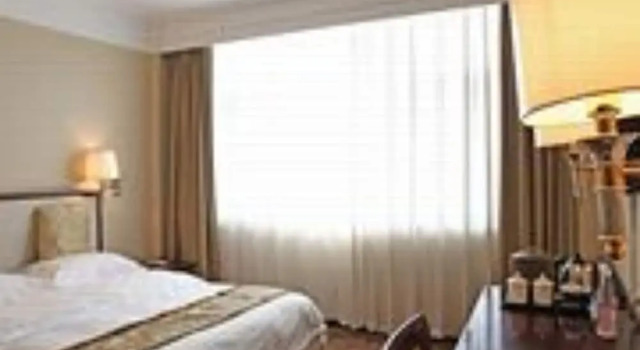 Двухместный номер Standard Bell Tower Hotel Xian