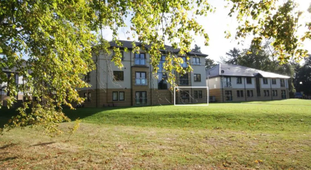 Апартаменты Hedgefield Apartment No41