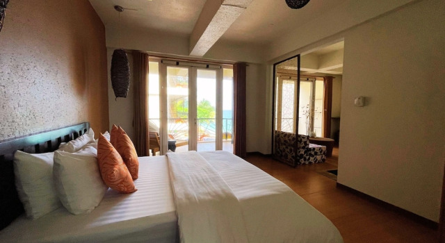 Номер Superior Sunset at Aninuan Beach Resort