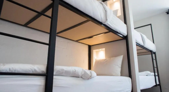 Кровать в общем номере 91 Loop Boutique Hostel