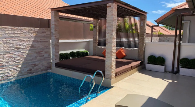 Luxury Pool villa C16 - 4BR 8-10 Persons, Забронировать Вилла Джомтьен-Бич Паттайя