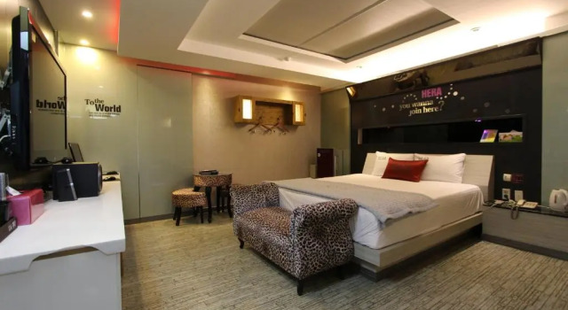 Standardowy dwuosobowy pokój Hera Hotel