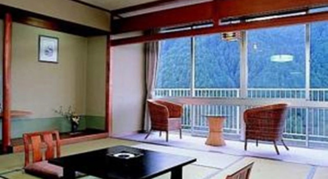 Люкс Hinotani Onsen Misugi Resort