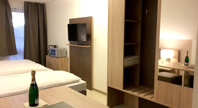 Hana Aparthotel, Boek Appartementenhotel Aparthotels in Sleeswijk-Holstein, Appartementenhotel