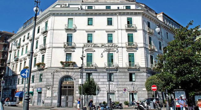 Hotel Plaza