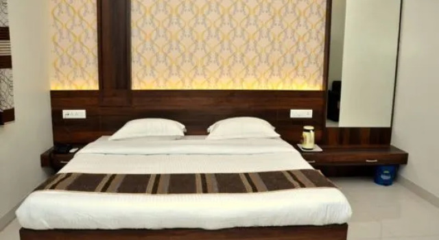 Hotel Chetna, Reserva ahora Hotel Jamnagar Guyarat