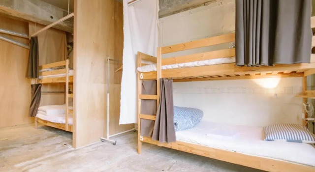 Кровать в общем номере Guesthouse RICO