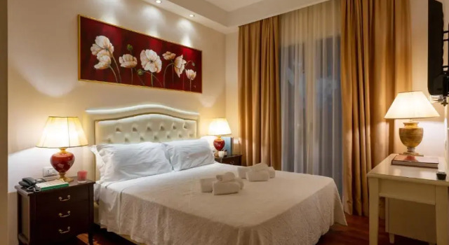 Двухместный номер Standard с балконом M House Art Hotel
