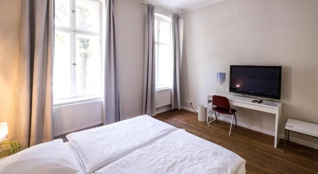 Jasper's Boutique Hotel, Boek Boutique Hotel Mitte Berlijn, in de buurt van Voltastraße Underground Station