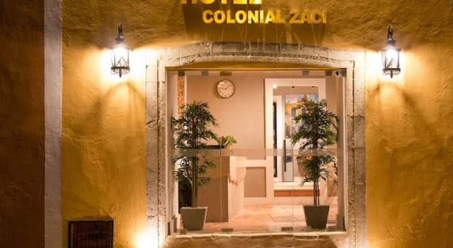 Hotel Colonial Zaci by GuruHotel