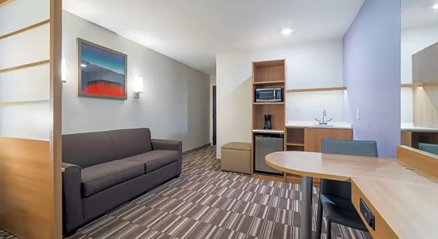 Люкс с видом на город Microtel Inn & Suites By Wyndham Moorhead Fargo Area