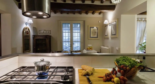 Typical Tuscan Farmhouse With Private Swimming Pool, 900m Away From a Small bar