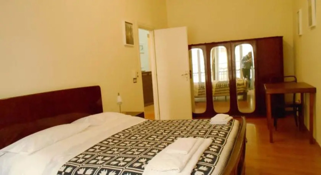 Ciccone Guest House N°3, Забронировать Гостевой дом Гостевые дома Неаполя, рядом с Accademia di Belle Arti di Napoli, Гостевой дом