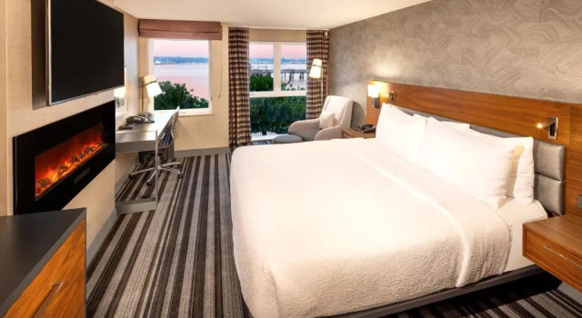 Номер Deluxe Silver Cloud Hotel Tacoma Waterfront