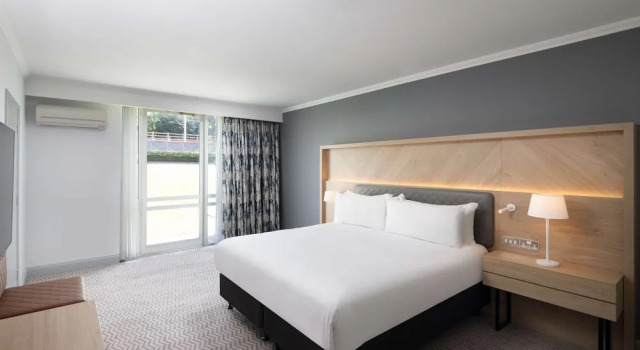 Двухместный номер Superior Hilton Northampton Hotel