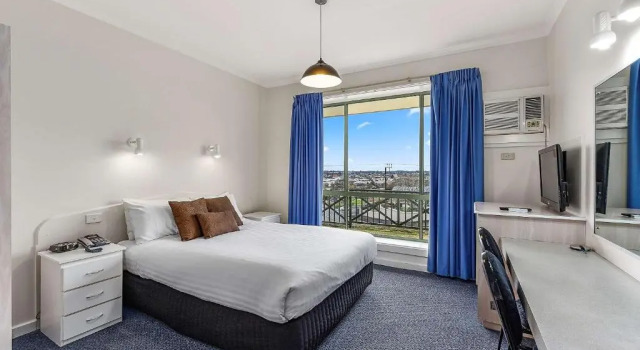 Номер Economy Comfort Inn The Lakes