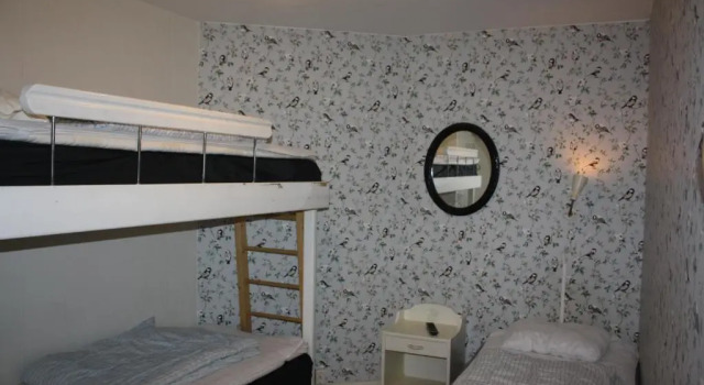Трёхместный номер Standard Svea Hostel